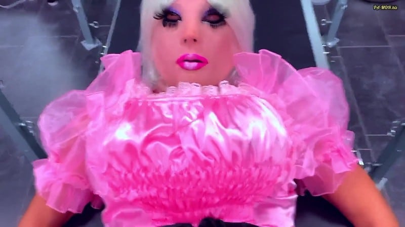 MissAlessaMilano - Fick die Sissy in den Arsch - Mit Handyaufnahme 2