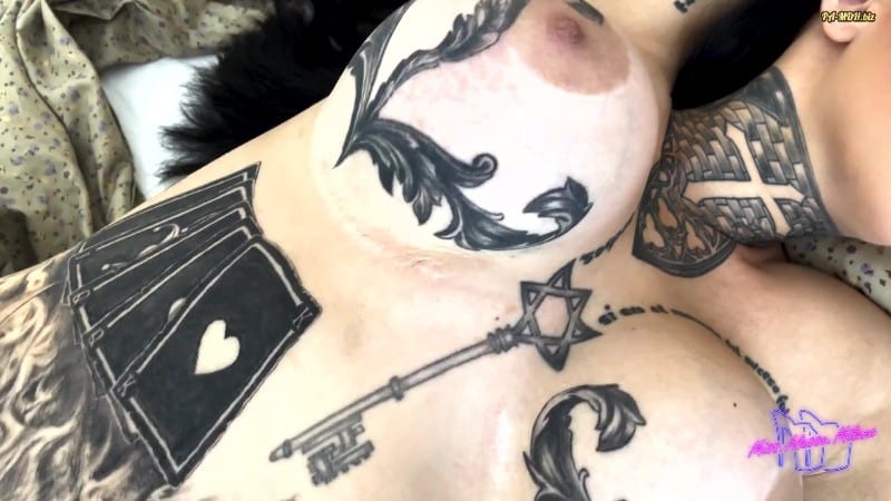 MissAlessaMilano - Wichsen Ja Angreifen nein - Titten vollgespritzt 2