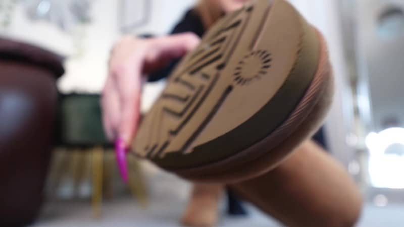 MissesDiscreets - Your new life as My slave husband 5