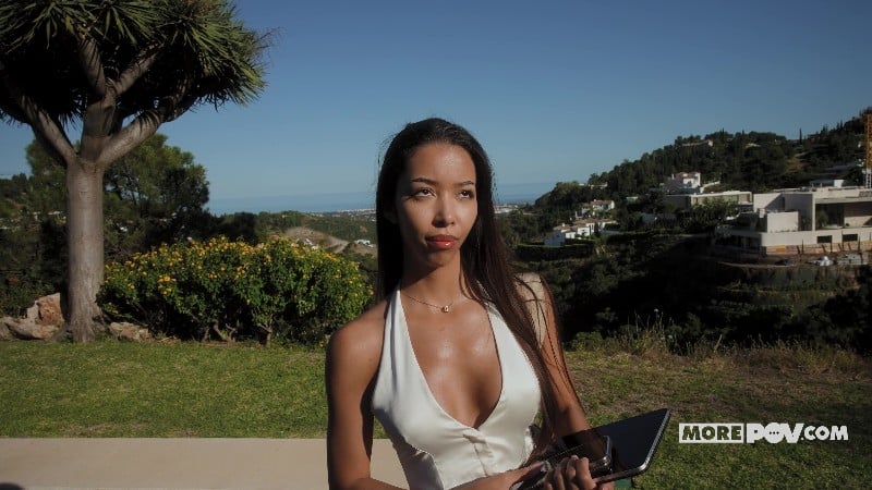 MorePOV 25/11/05 Lia Lin Stunning Realtor Wont Take No For An Answer 4k/1080 22