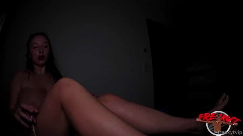 OnlyFans 25/08/30 Amber Bloom And FreakyT New Pornstar Amber Loves Big Dicks FullHD MP4-P2P 2