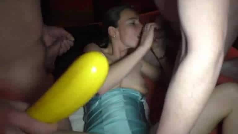 Party-Master - Heiss geritten und eine Gurke in der Fotze 2