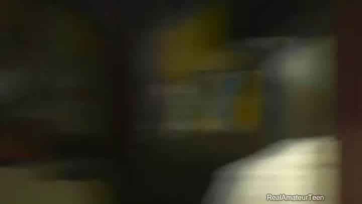 RealAmateurTeen - Schluck Du Piss-Nutte 5