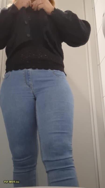 Roxxy undHerrFigsy - Geil im Seminar am Klo 20