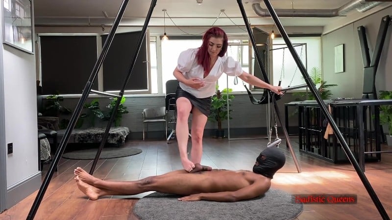 Sadistic Queens - Squishysax - Katlyn Moree - My Ballbusting Bitch 2