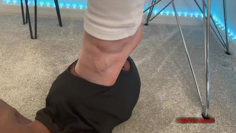 Sadistic Queens - Squishysax - Miss Anna Elite - Suffer For My Feet 1