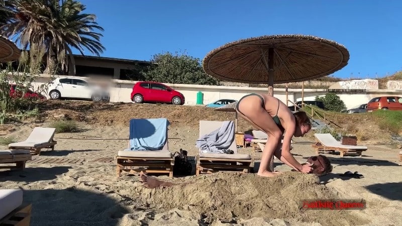 Sadistic Queens - Squishysax - Missy Jane - Trampling My Human Sandcastle 5