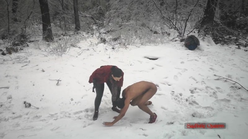 Sadistic Queens - Squishysax - Mistress Luna - Beaten In The Freezing Snow 2