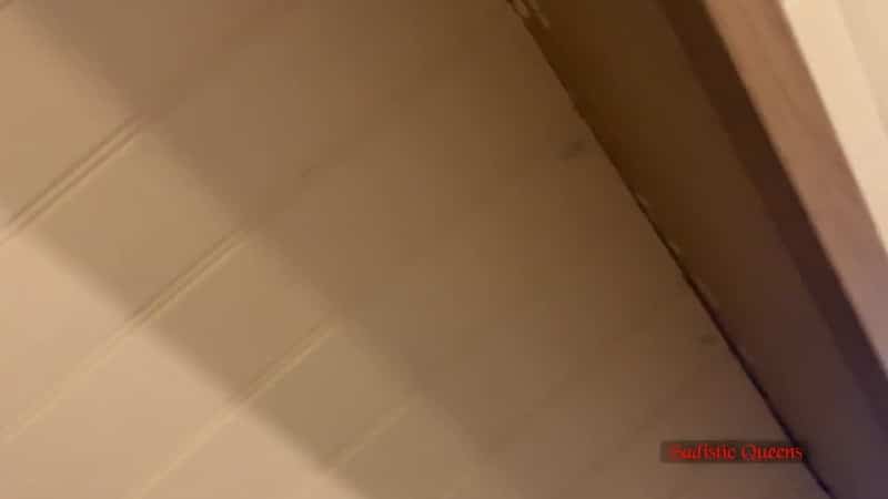 Sadistic Queens Squishysax Hannah Blake Extreme Ballbusting POV 4