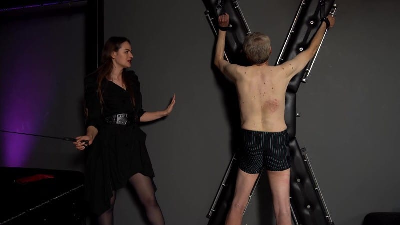 Sado-Ladies - Lady Iveta - Old Man Doesnt Want To Dance Part 2 1