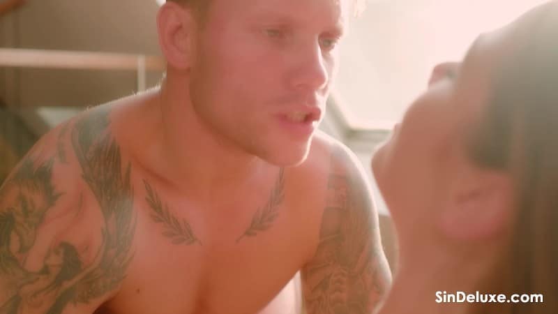 SinDeluxe 25/10/15 Alexis Crystal Hardcore FullHD 5