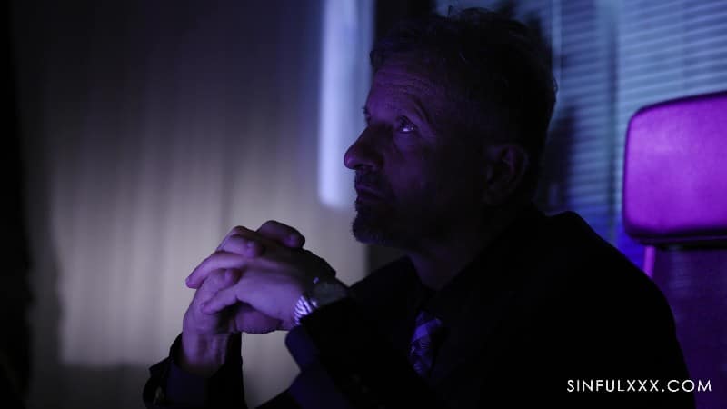 SinfulXXX 25/11/28 Karina King And Miss Sally 4k 11