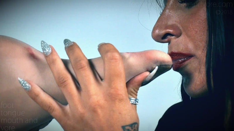 Sisters Tired Nylon Feet Lick Josie Licks Julie 2