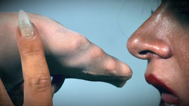 Sisters Tired Nylon Feet Lick Josie Licks Julie 5