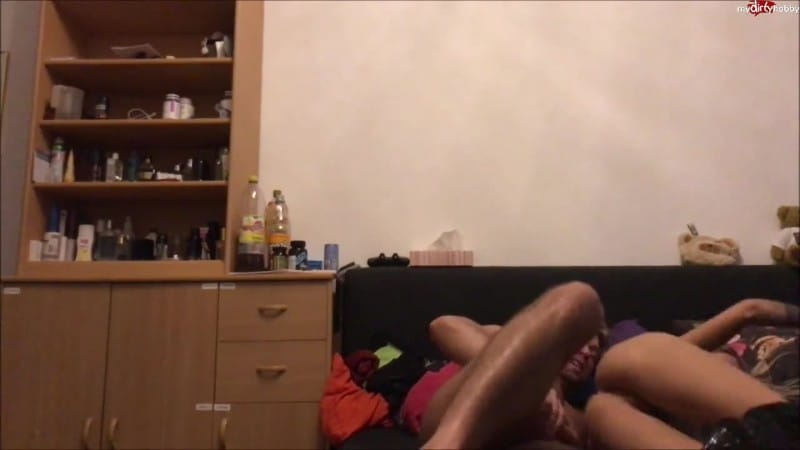 SkinnyBitch99 - Mini Rock Teenie Schlampe mit Stiefeln gefickt und Gesicht voll gewixxt 5