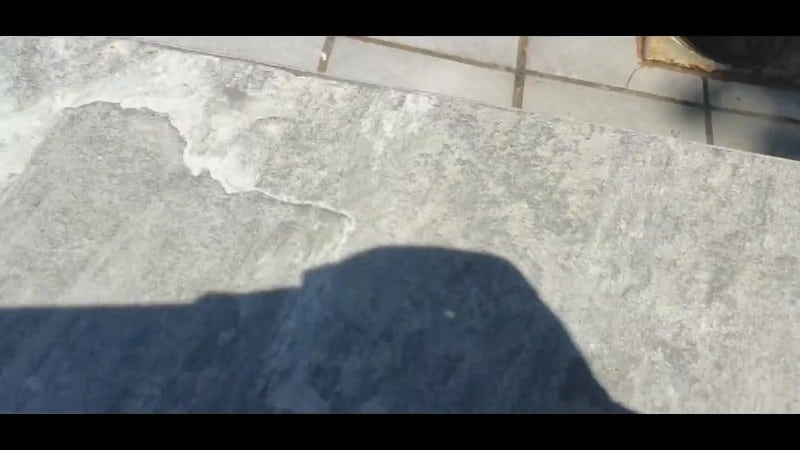 StellaCinderella - Abgepisst in der Outdorrdusche 5