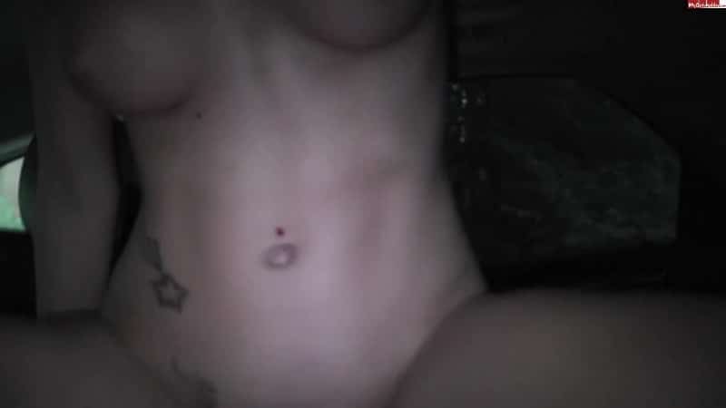 Sweet-Amira - Mein erster Autofick mit Publikum 3