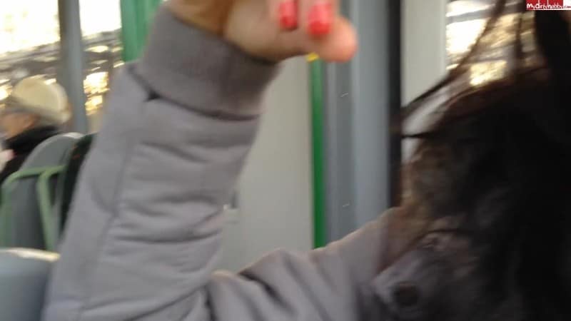 Sweet--Anna - Cameltoe und Blowjob in der Stra enbahn 5