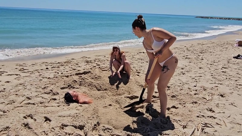 Syren Productions - Buried On The Beach Face Sitting 30