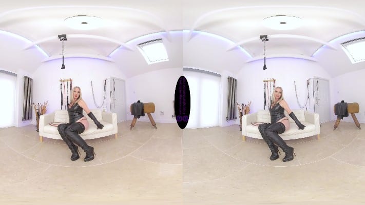 The English Mansion - Below Superior Leather - VR Featuring Mistress Sidonia 3