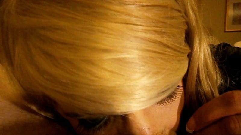 Tia Tizzianni - Bailey Love CUMS from DEEPTHROAT FUCK 4