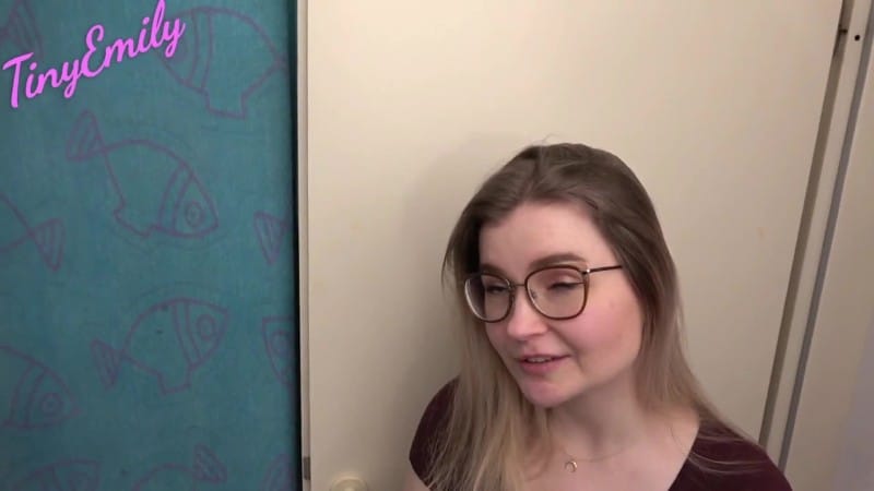 TinyEmily - Hilfe mir ich brauche einen starken Handwerker - Pov AO Creampie 25