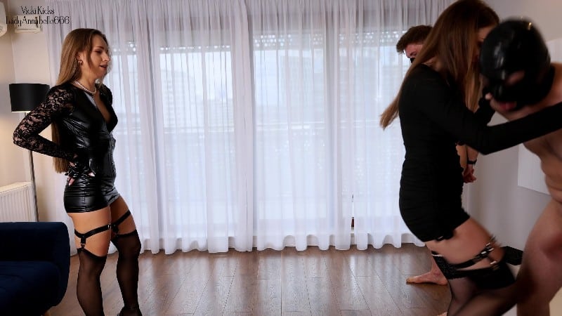 Vicki Kicks - Competition Who Can Take More 5