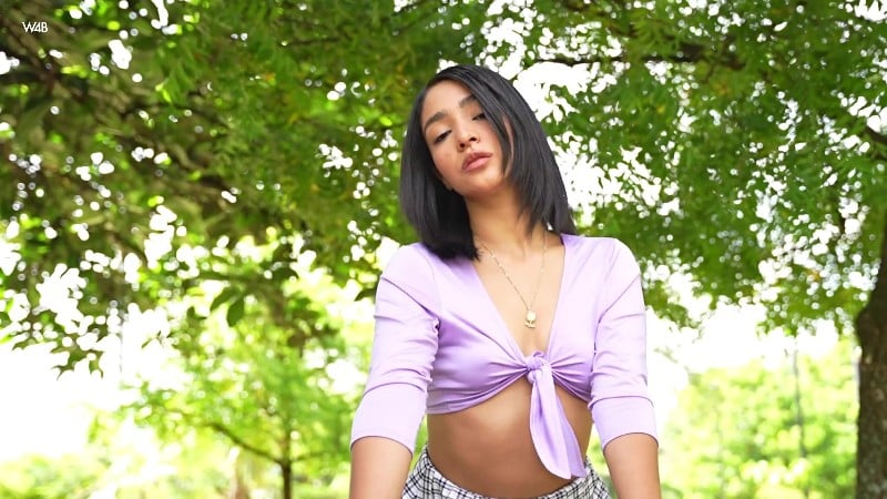 Watch4Beauty 25/11/01 Why Effy New Talent Backstage 4k/1080 2