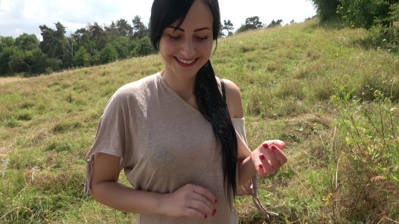 Young-Devotion - Fremdsperma geschluckt 1