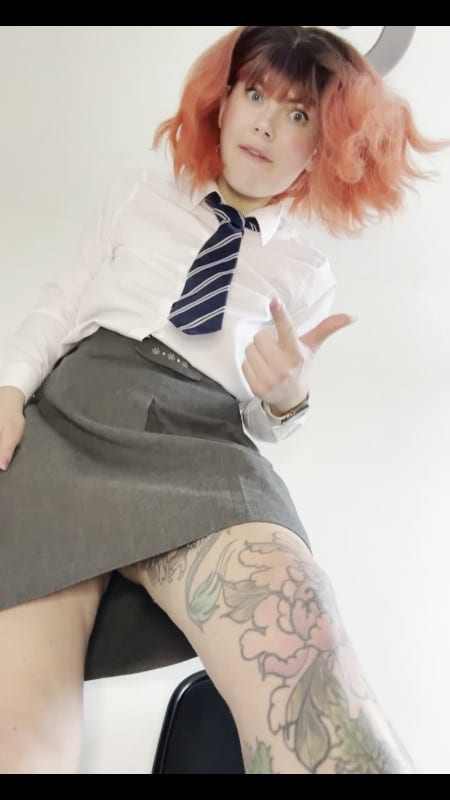 Yourhikerbabe - FartingSchool Girl Turns Tiny Teacher Into Her Toilet Slave 2