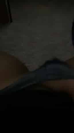 Avoiding Family On Thanksgiving To Masturbate 4