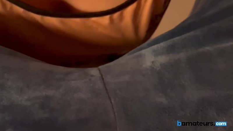 bAmateurs 25/11/11 Amateur Babe Loving Cock And Balls FullHD 6