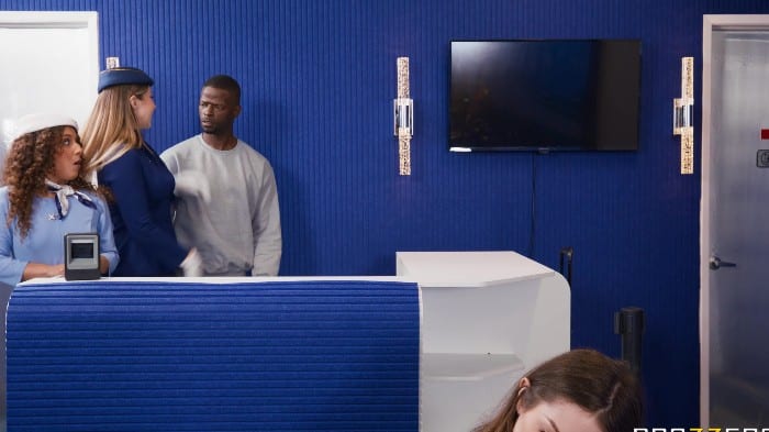 [Brazzers] Melissa Stratton, Aleksa Mink - Airport Lounge Lizards Get Lucky: Part 1 [2160p] 27-11-2025 2