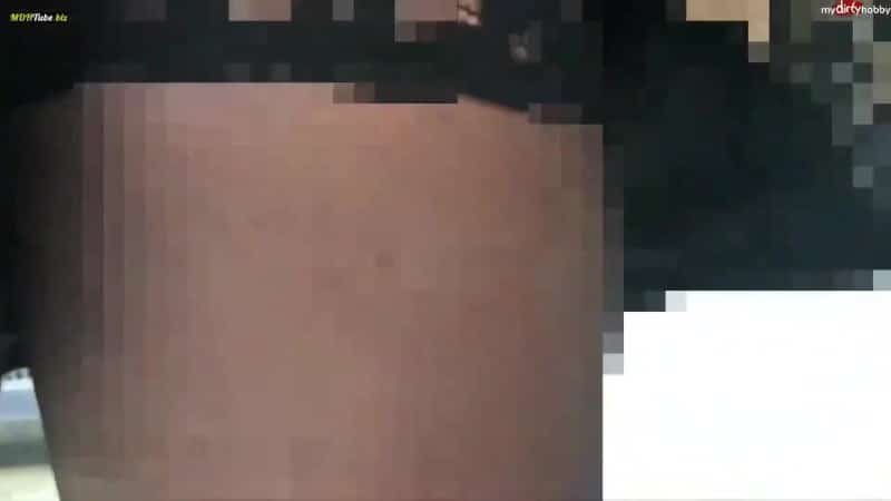 devil-sophie - 10 Minuten Userwette erfuellt - Der Reiterstiefel Strapsen Walk im Einkaufszentrum 5