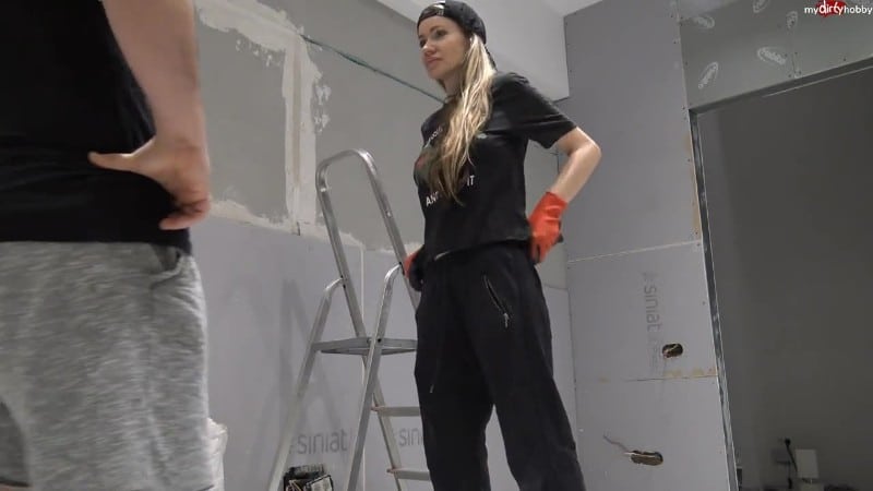 dirtyjuliette - Autsch - Bauleiter zerfetzt meinen Arsch 16