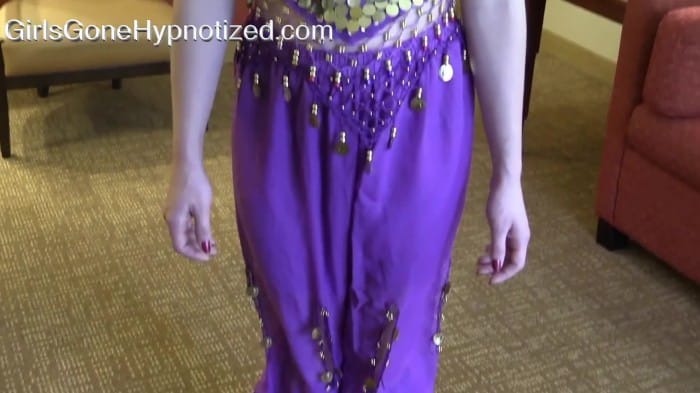 Girlfriends - November 28, 2025 Girlsgonehypnotized - Scarlett Hypnotized 3