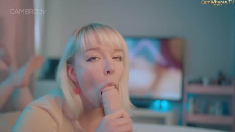 jolie lyon - watching tv with daddy 3