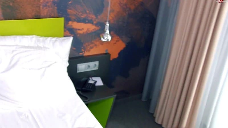 julyjohnson - Hinter den Kulissen 2