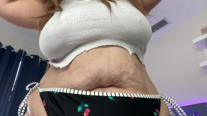 [Manyvids] Kateskurves - Oiled Up Belly Tits And Fupa Joi 1