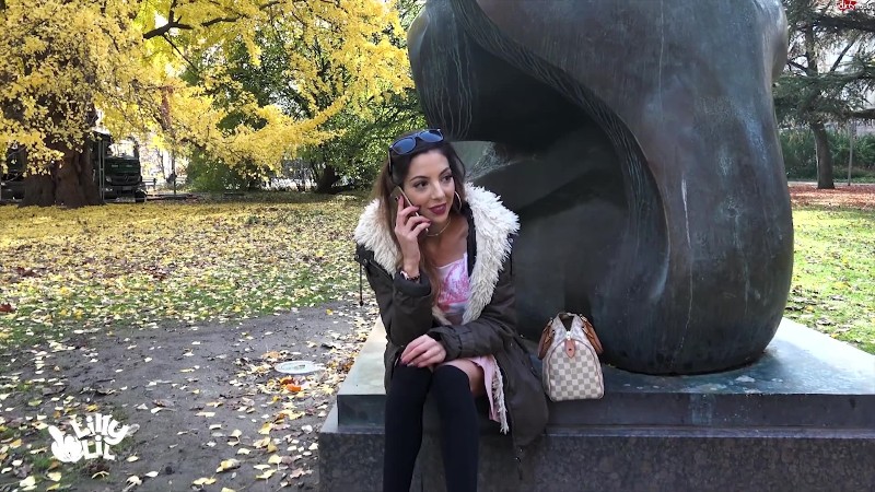 VR | Virtual Reality Porn - December 15, 2025 lilly-lil - Wenn der Userficker den Schwanz einzieht 27