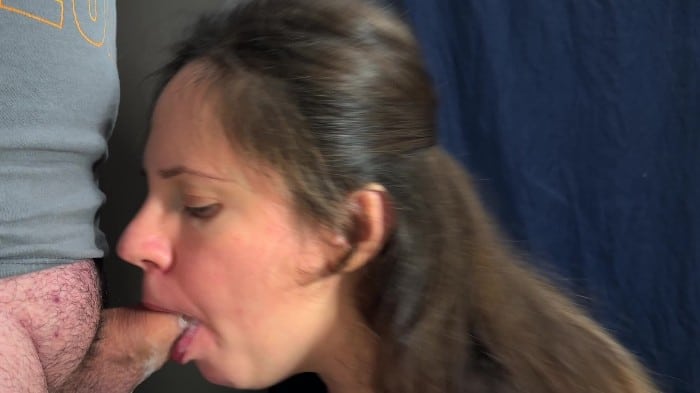 [clips4sale.Com] Lolipopsoles - No Hands Sloppy Suck: Vacuum Kisses N Tongue Overstimulation 3