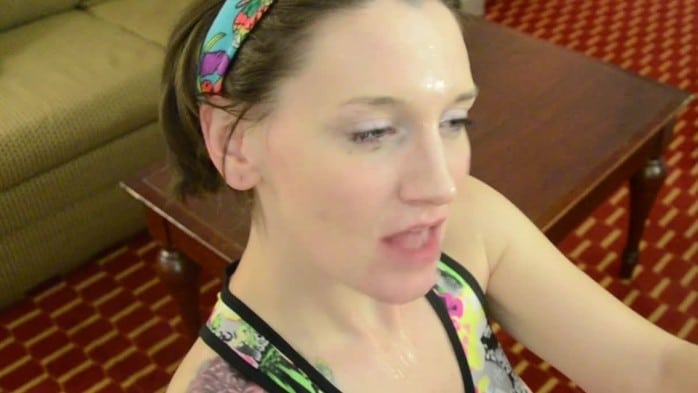 [ManyVids] Bettie Bondage - 16 Oz. Bukkake For The Gym Slut (720p) 3