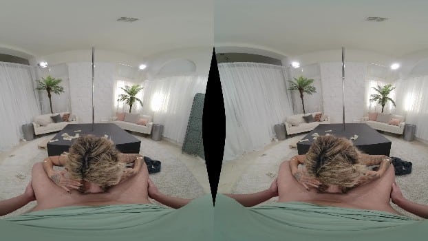 Milfvr - Stripped For Cash - Kitana Montana (2025.11.06) (gearvr) 6