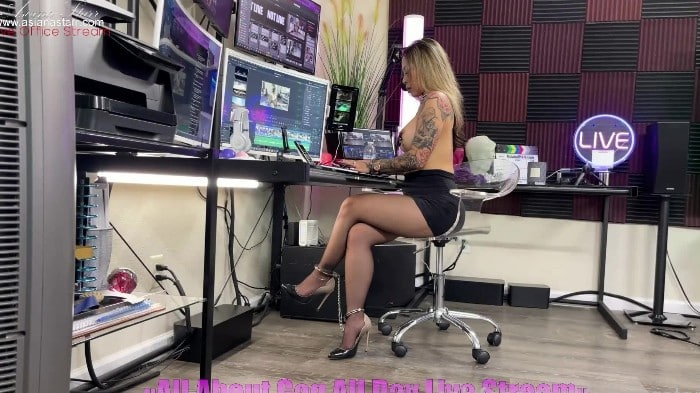 [Onlyfans] Asiana Starr (@asianastarr) (721 Videos, 2220 ) (2023/02 To 2025/10) 1