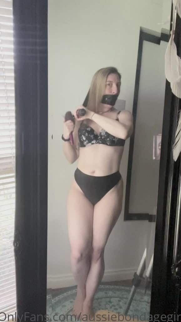 [Onlyfans] Aussie Bondage Girl (@aussiebondagegirl) (428 Videos, 4148 ) (2020/07 To 2025/10) 4