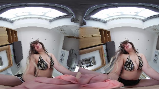 [JimmyDrawsVR] Valentina Boux - Facesitting, Foot And Panty Special (original 8k Hq) 2