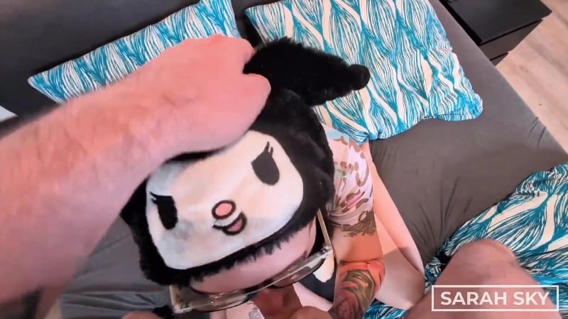 sarah sky official - Spritz mir auf die Brille in den Mund und ins komplette Gesicht 5