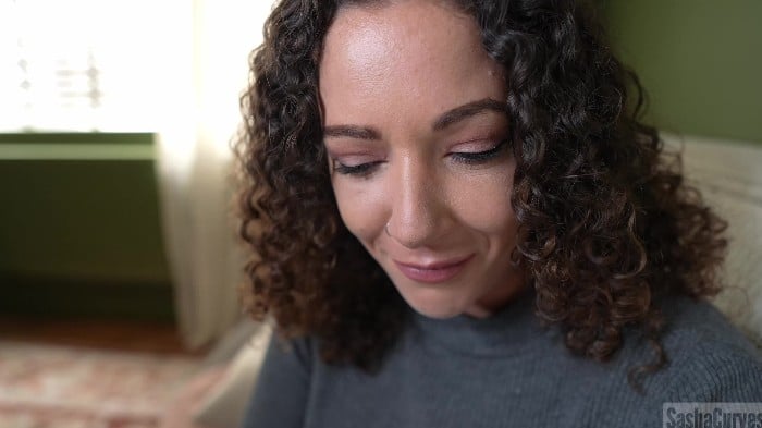 [ManyVids] Sashacurves - Mommy's Hero [2025-11-16] [2160p] 1