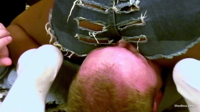 She's Boss - Amateur Femdom Facesitting (408 Clips) In H265! Reup! 4