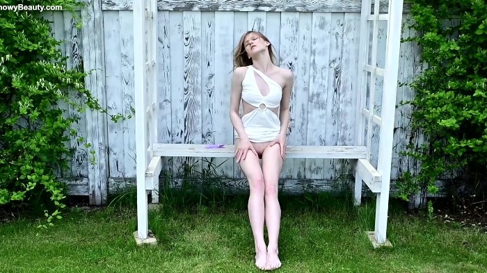 [ShowyBeauty] Valeria (aka Diana Heaven) - Enchanted Soul Video (25.09.22) [1080p] 2